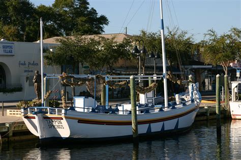 Get step-by-step walking or driving directions to Tarpon Springs, FL. . Quest tarpon springs